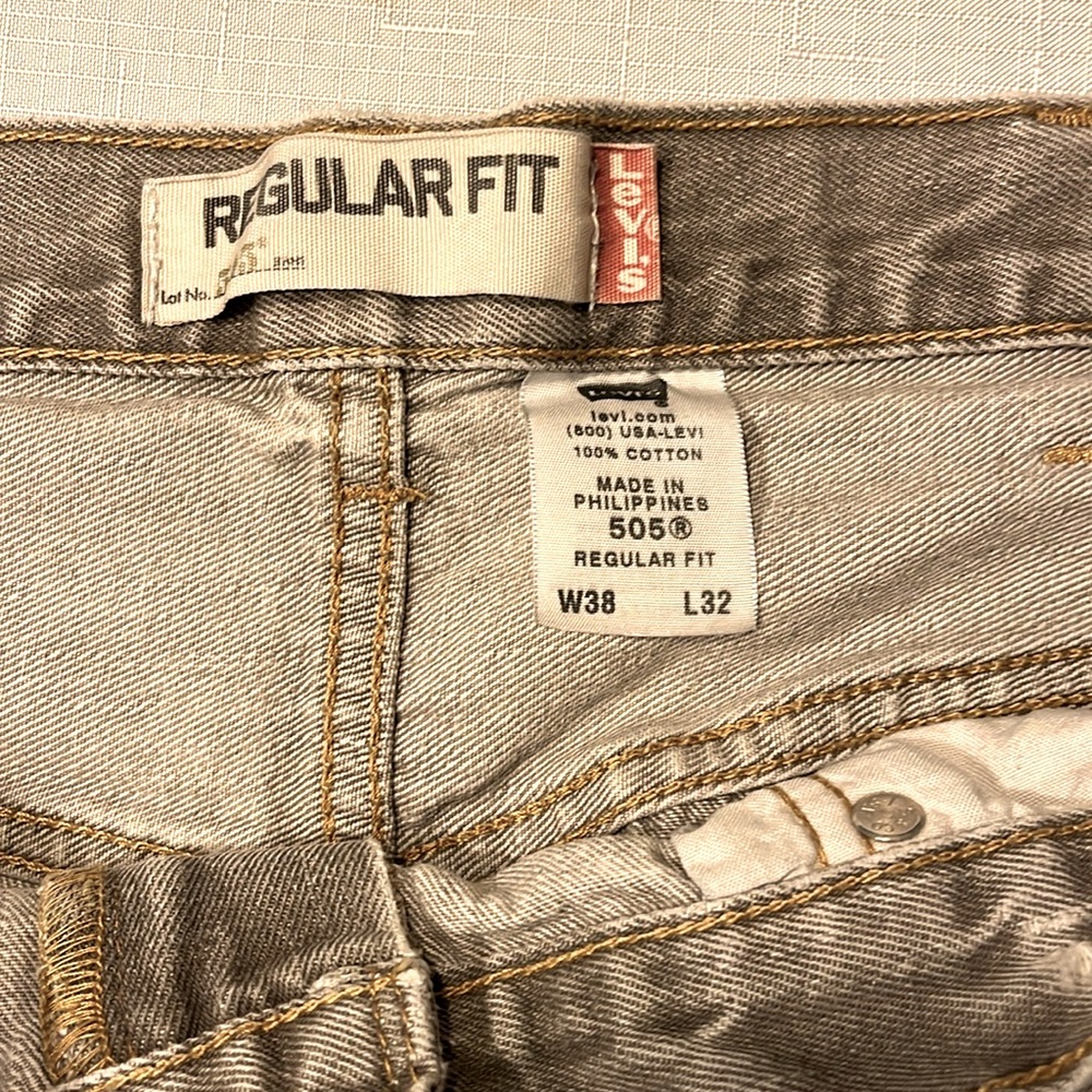 LEVIS 505 MENS JEANS W38 - L32 - Picture 6 of 13
